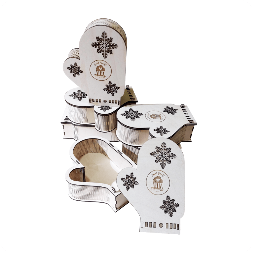 Wooden Gift Box in Mitten Shape - 1